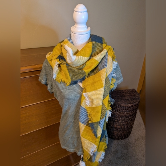 Green Bay Packers BLANKET Scarf Plaid - Picture 3 of 9